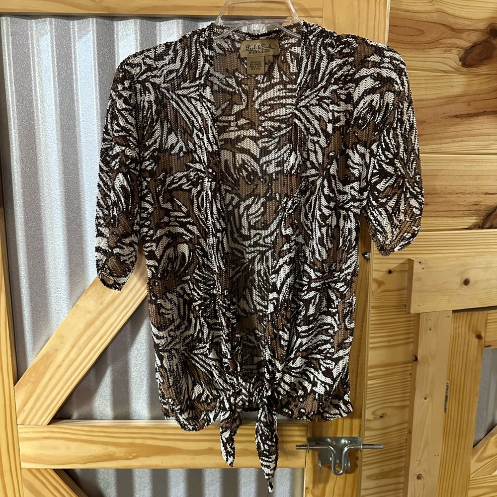 Peck & Peck Shawl style Knotted Blouse. Size Medium. Like new